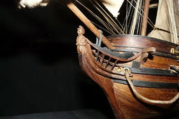“HMS SURPRISE” (1794) maquette de bateau