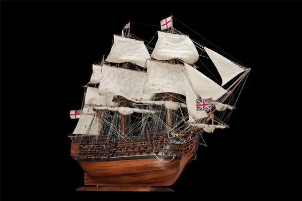 HMS VICTORY (1765) Maquette de bateau